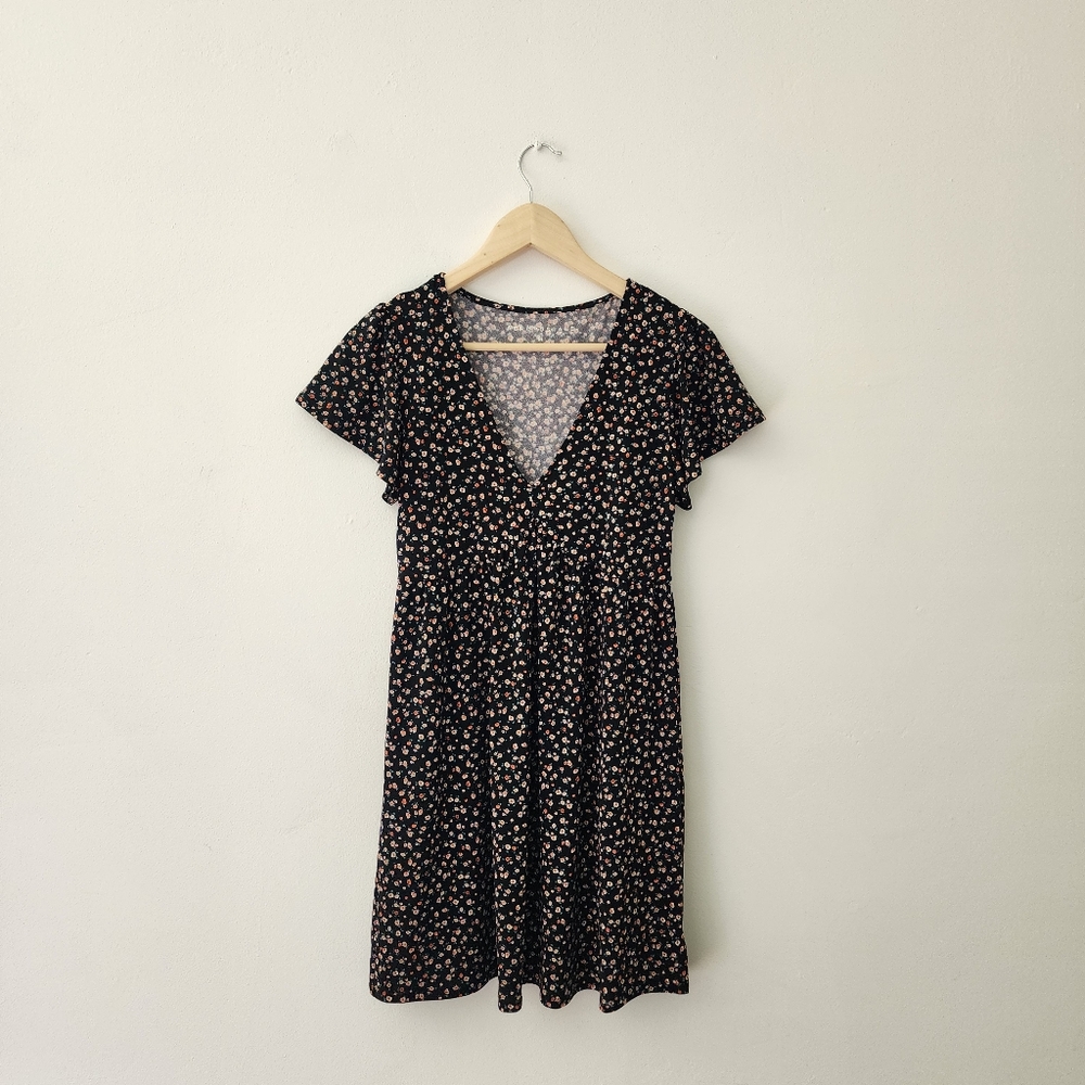 Aeropostale | Black Floral Flowy Dress